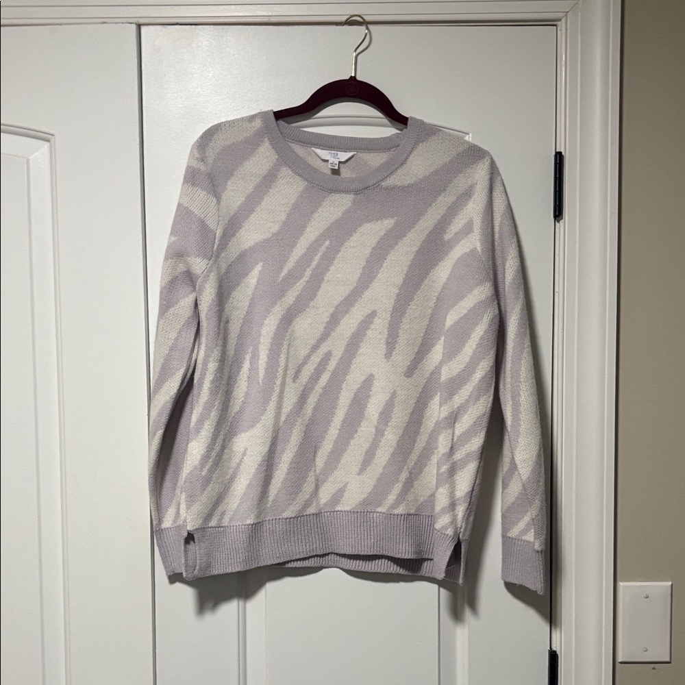 Time and Tru Women's Sweater - Light Purple and Cream SIZE LARGE